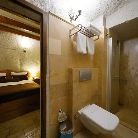 Harman Cave Hotel
