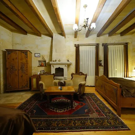 Hotel Harman Cave 2*