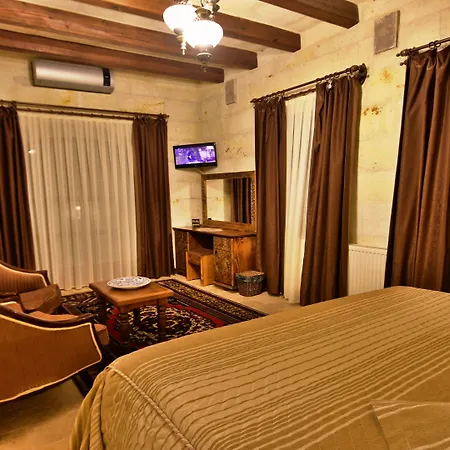 Harman Cave Hotel