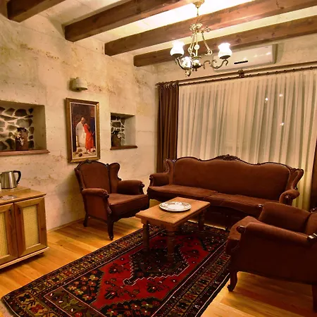 Harman Cave Hotel