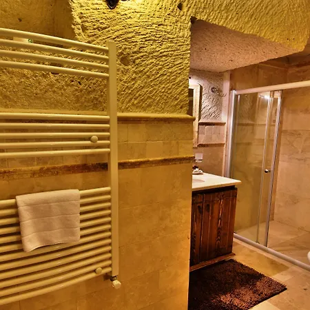 Hotel Harman Cave