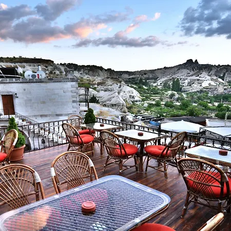 Hotel Harman Cave 3*