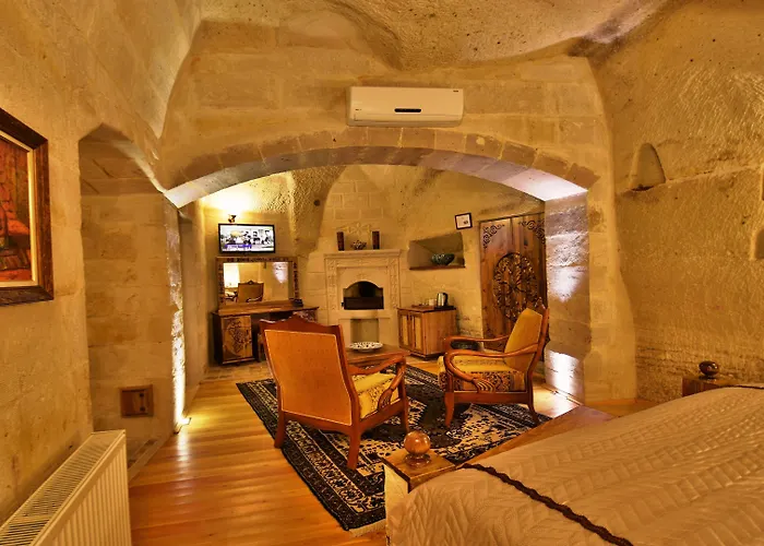 Hotell Harman Cave 3*