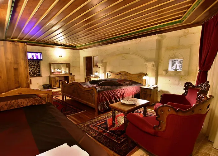 Harman Cave Hotell 3*