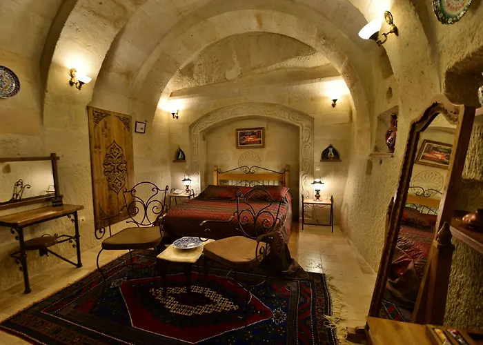 Harman Cave Hotell 3*